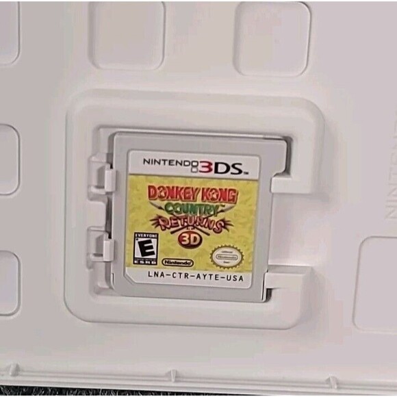 3DS Donkey Kong Country Returns 3D (3DS, 2013) Game Videogame Nintendo 3DS - Picture 4 of 5